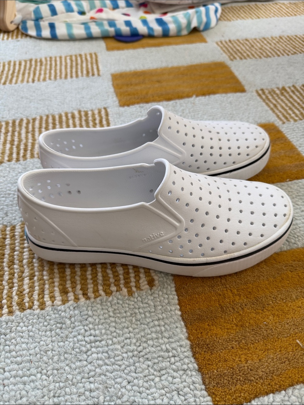 Native shoes white rubber water proof shoes women’s 9, men’s 7